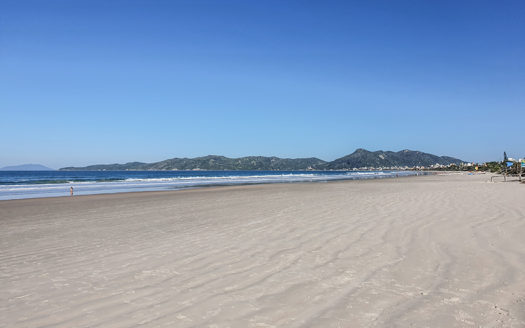 comprar-lote-na-praia-de-mariscal-bombinhas-vando-imoveis-santa-catarina-sc